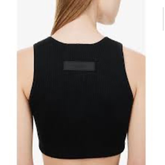 Essentials Ribbed Knit Cropped Black Sport Tank Top Black Size M - Picture 1 of 6